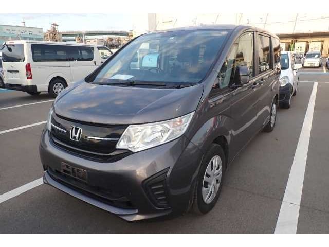 18 Honda Step wagon RP2 2018 г. (ORIX Kobe Nyusatsu)